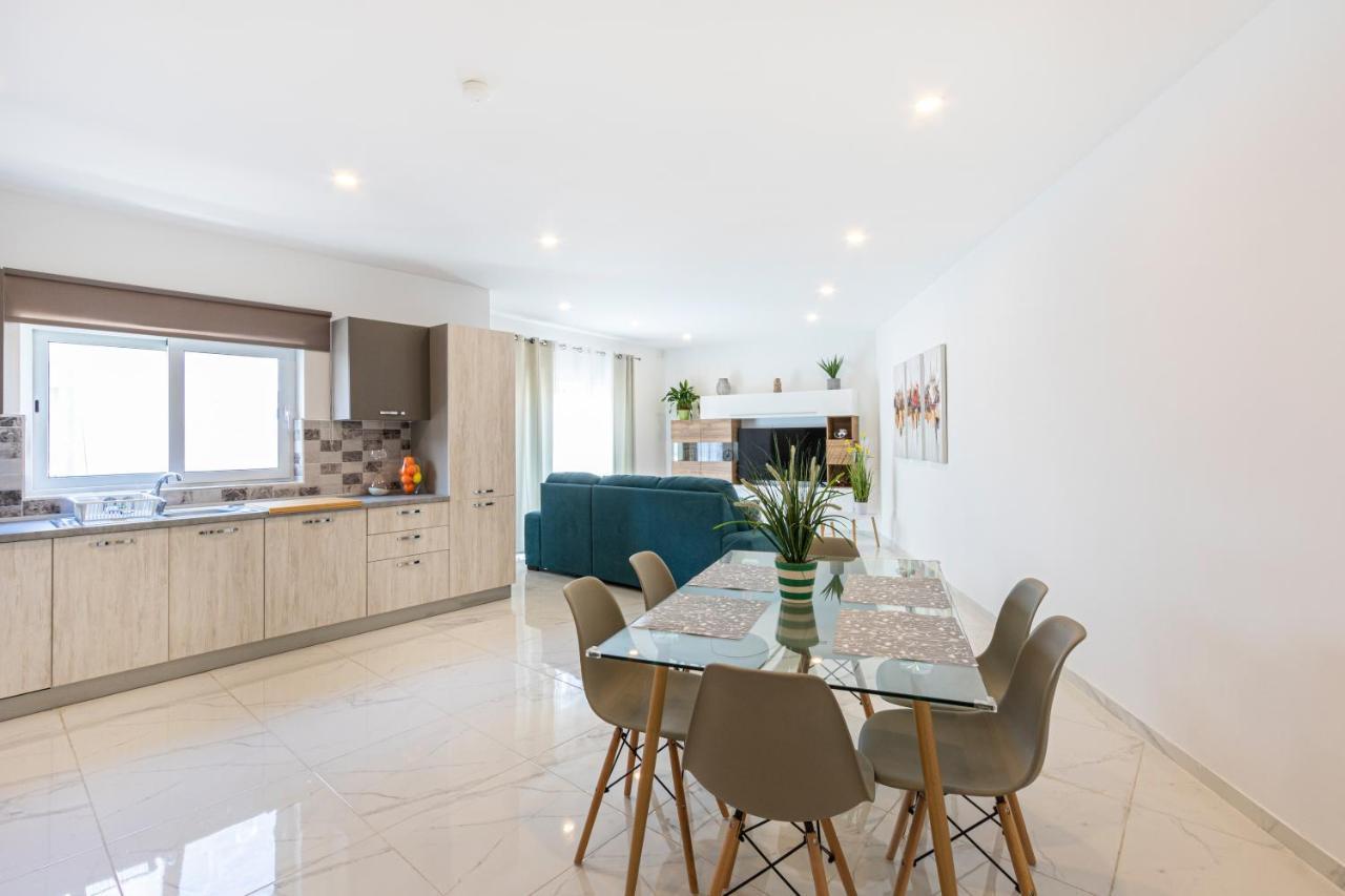 H2 -Modern And Spacious 3 Bedroom Apartment San Ġwann Esterno foto