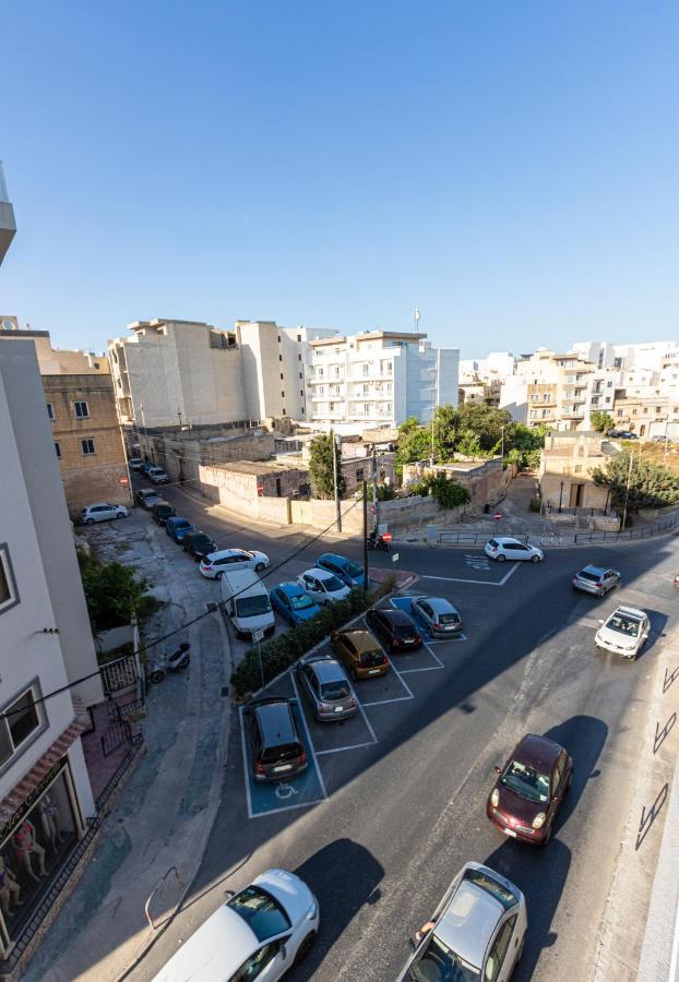 H2 -Modern And Spacious 3 Bedroom Apartment San Ġwann Esterno foto
