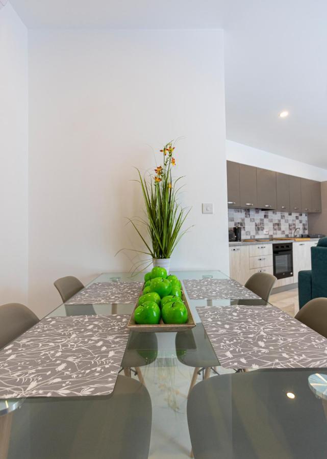 H2 -Modern And Spacious 3 Bedroom Apartment San Ġwann Esterno foto