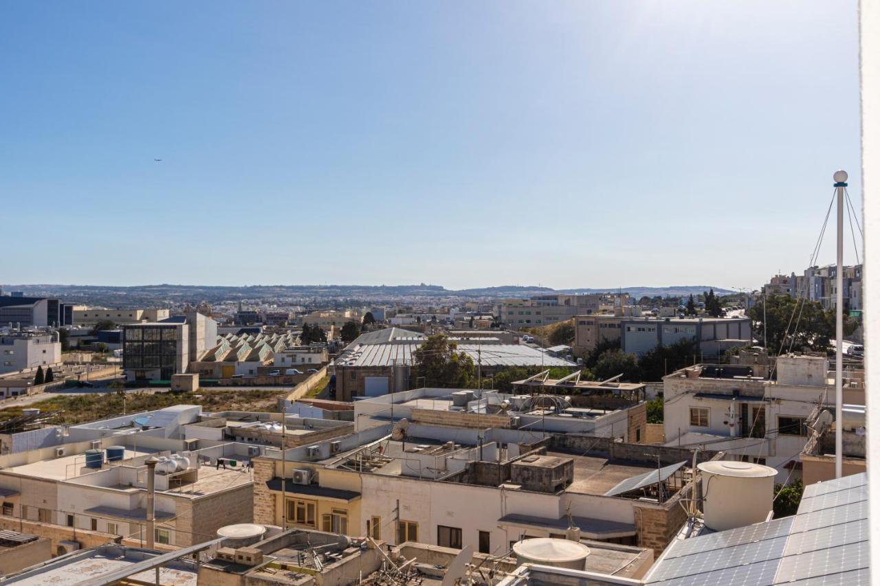 H2 -Modern And Spacious 3 Bedroom Apartment San Ġwann Esterno foto